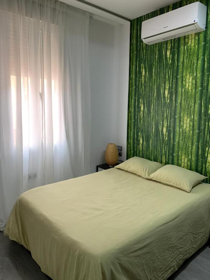 El Piso De Ao Apartment Malaga Luaran gambar